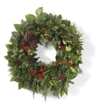 24" Deluxe Holly & Greens Wreath